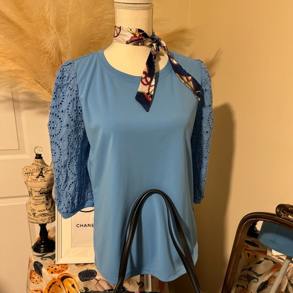 Karl L Blouse - Picture 1 of 8
